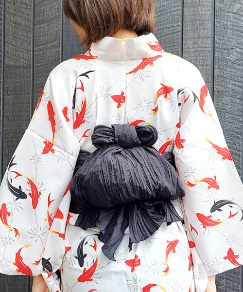 スタッフコーデ